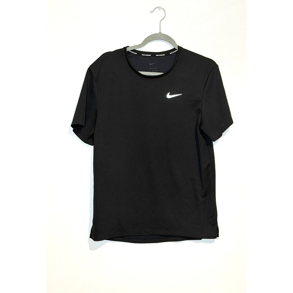 Nike Dri-FIT Running Shirt Womens Small Black Short Sleeve Activewear Tee